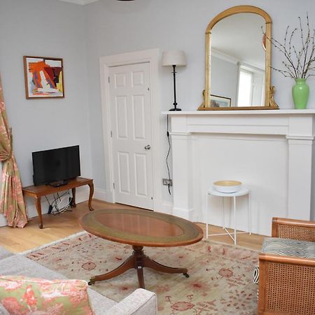 Bernard St - Bright And Spacious 1 Bed Apartment At The Shore! EDI Eksteriør bilde